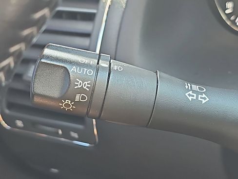 Used 2017 Nissan Armada Platinum w/ Captain Seat Package image 31