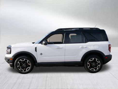 Used 2023 Ford Bronco Sport Outer Banks w/ Tech Package image 4