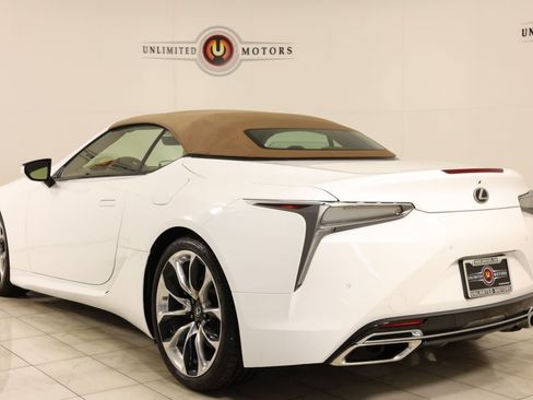 Used 2022 Lexus LC 500 Convertible w/ Touring Package RWD image 39