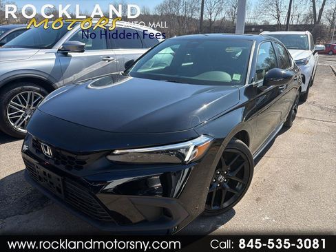 Used 2023 Honda Civic Sport image 1