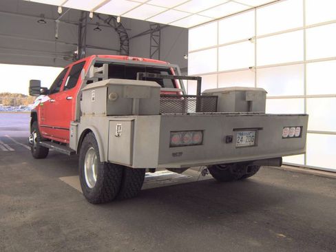 Used 2019 GMC Sierra 3500 SLT w/ Duramax Plus Package image 7