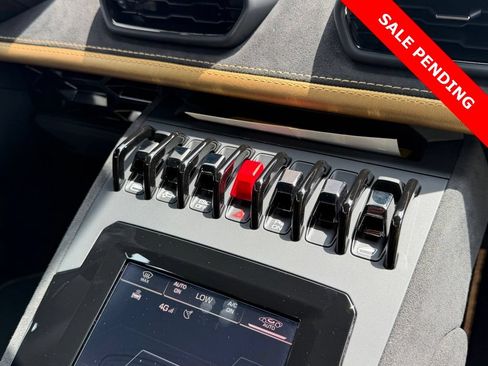 Used 2024 Lamborghini Huracan Tecnica RWD image 43