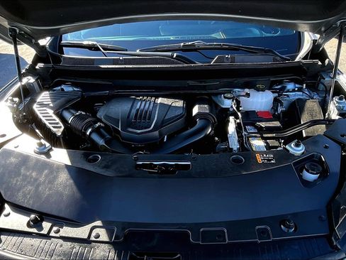 Used 2025 Buick Enclave Preferred image 10