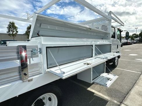 New 2024 Chevrolet Low Cab Forward 5500XG image 25