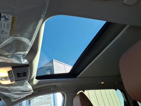 New 2026 Nissan Rogue Platinum w/ Platinum Premium Package image 8