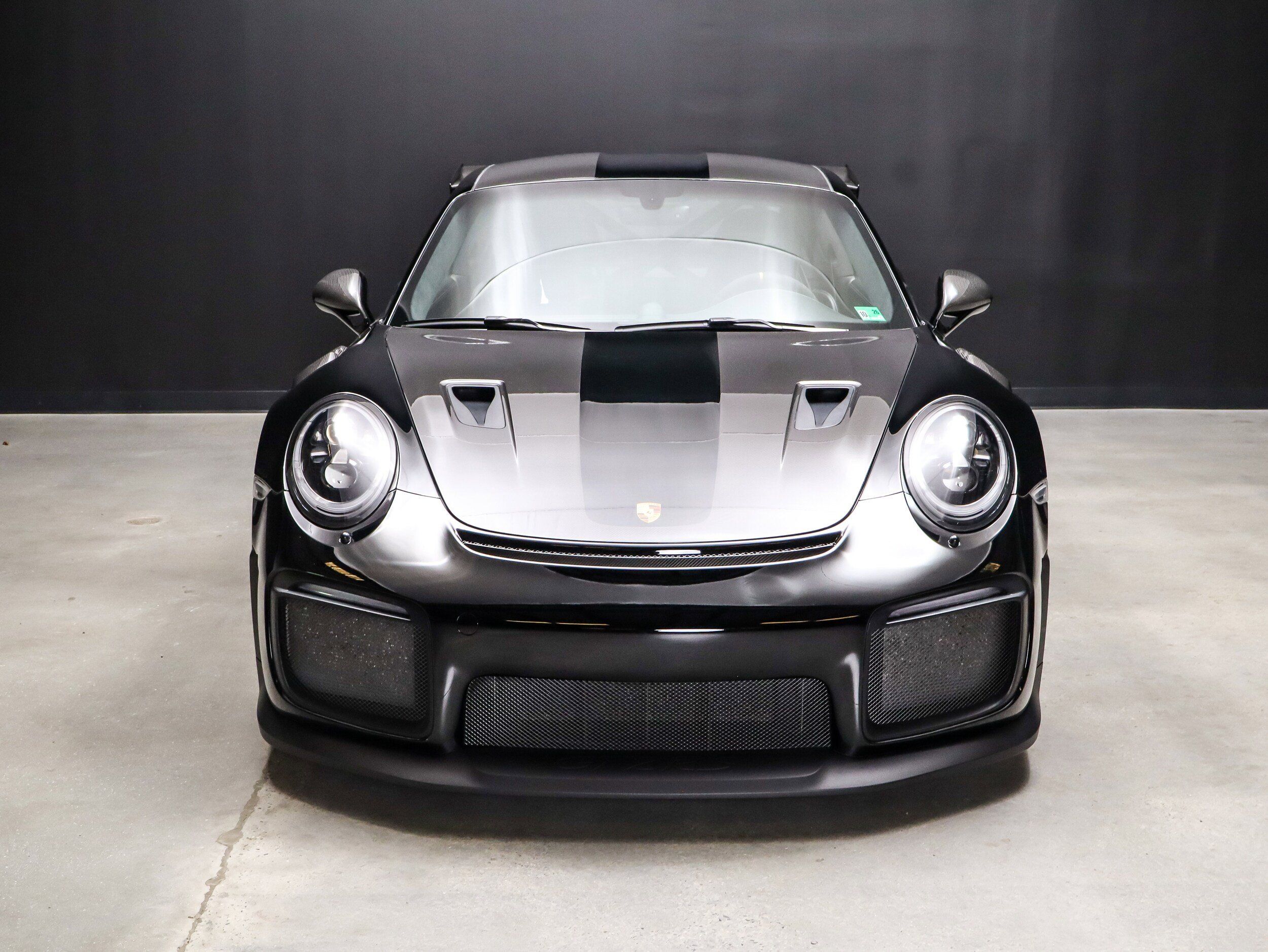 Certified 2018 Porsche 911 GT2 RS RWD image 6