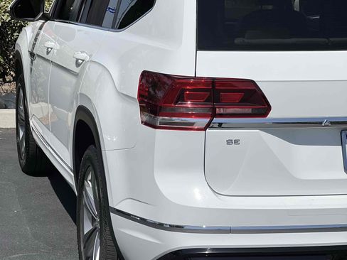 Used 2019 Volkswagen Atlas SE w/ Towing Package image 64