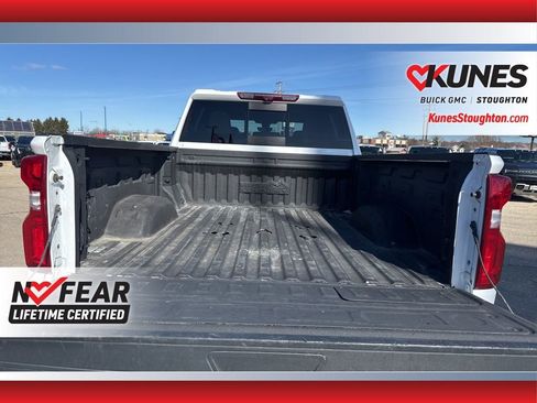 Used 2022 Chevrolet Silverado 2500 High Country w/ Z71 Off-Road Package image 19