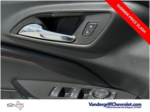 New 2026 Chevrolet Trax RS w/ Sunroof Package FWD image 19