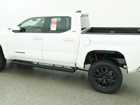 New 2026 Toyota Tacoma SR5 AWD/4WD image 58