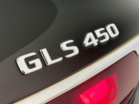 Certified 2024 Mercedes-Benz GLS 450 4MATIC image 11