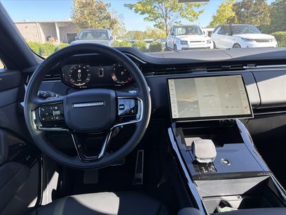 New 2027 Land Rover Range Rover Sport Dynamic SE