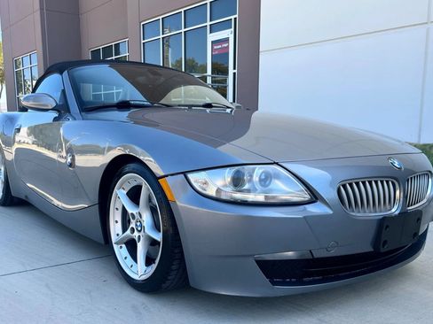 Used 2008 BMW Z4 3.0si RWD image 3