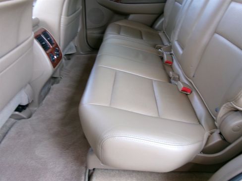 Used 2005 Acura MDX Touring AWD/4WD image 36