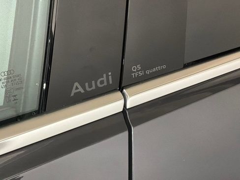 Certified 2025 Audi Q5 Premium w/ Convenience Package AWD/4WD image 28