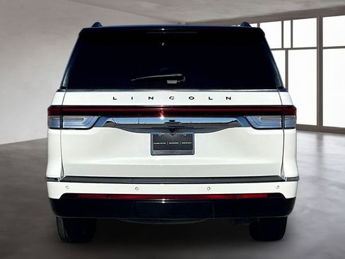 Used 2022 Lincoln Navigator Black Label image 4