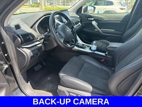 Used 2025 Mitsubishi Eclipse Cross AWD image 5