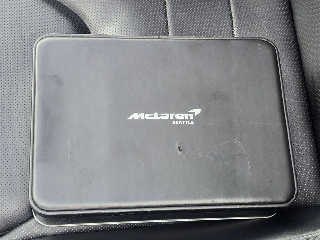 Used 2022 McLaren GT RWD image 31