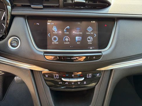 Used 2019 Cadillac XT5 Luxury AWD/4WD image 34