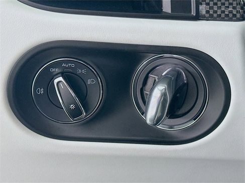 Used 2023 Porsche Macan GTS image 10