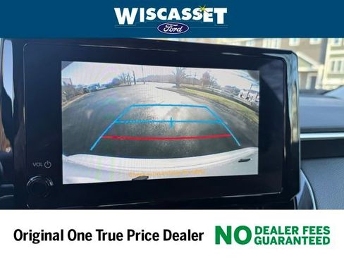 Used 2024 Toyota Corolla LE image 8