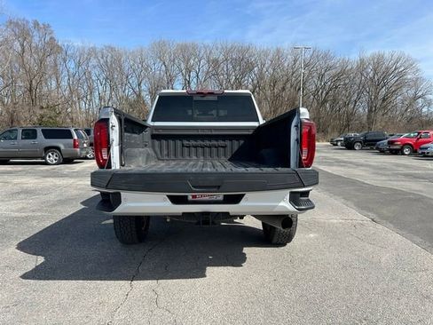 Used 2023 GMC Sierra 2500 Denali AWD/4WD image 18