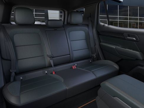 New 2026 GMC Terrain AT4 AWD/4WD image 18
