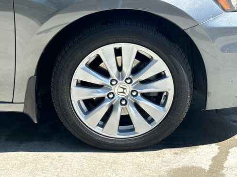 Used 2011 Honda Accord EX image 11