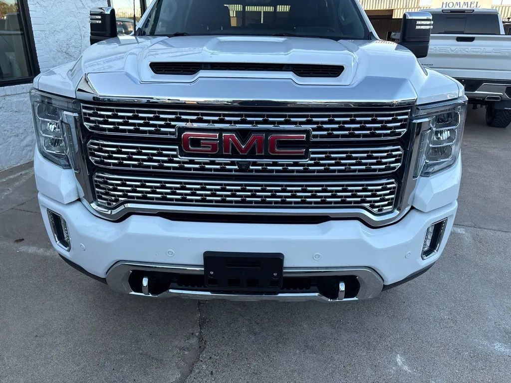 Used 2020 GMC Sierra 2500 Denali w/ Technology Package AWD/4WD image 5