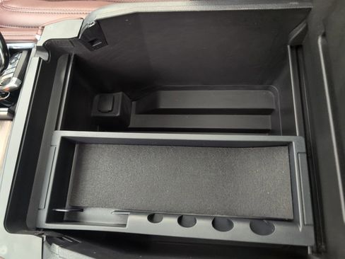 Used 2024 Ford Expedition Max Limited image 49