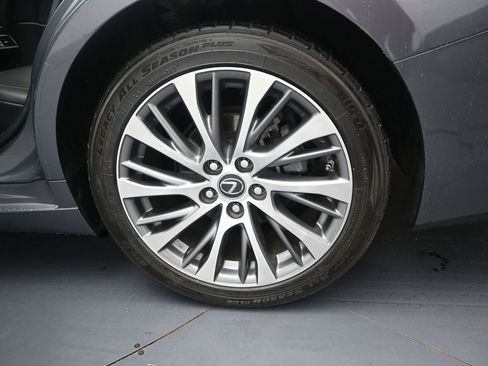 Used 2019 Lexus ES 350 w/ Premium Package FWD image 49