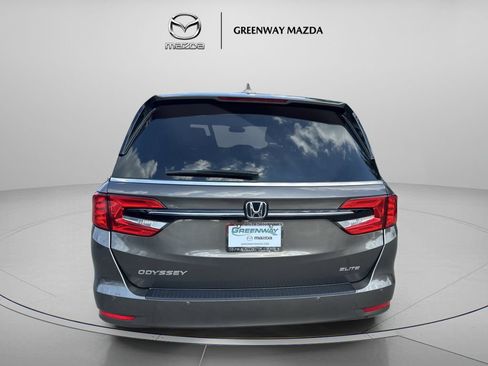 Used 2023 Honda Odyssey Elite image 6