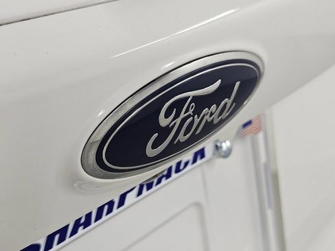 Used 2019 Ford Escape SEL AWD/4WD image 25