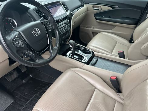 Used 2017 Honda Ridgeline RTL-E image 11
