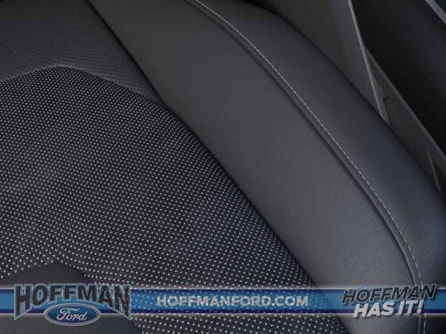 New 2025 Ford F150 Raptor AWD/4WD image 16