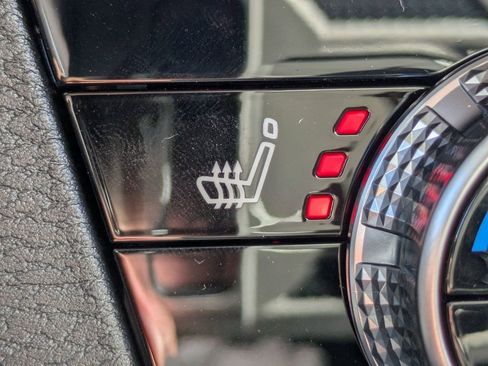 New 2025 Mitsubishi Outlander AWD image 24