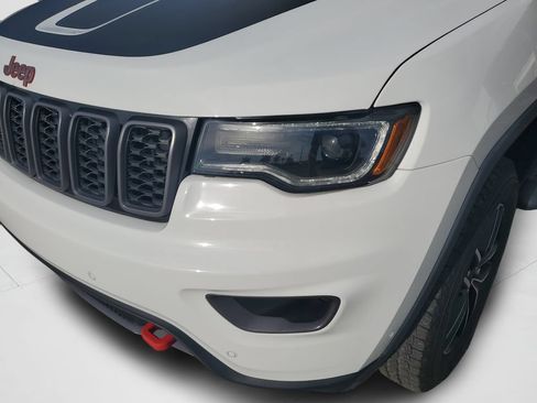 Used 2021 Jeep Grand Cherokee Trailhawk w/ Premium Lighting Group AWD/4WD image 26