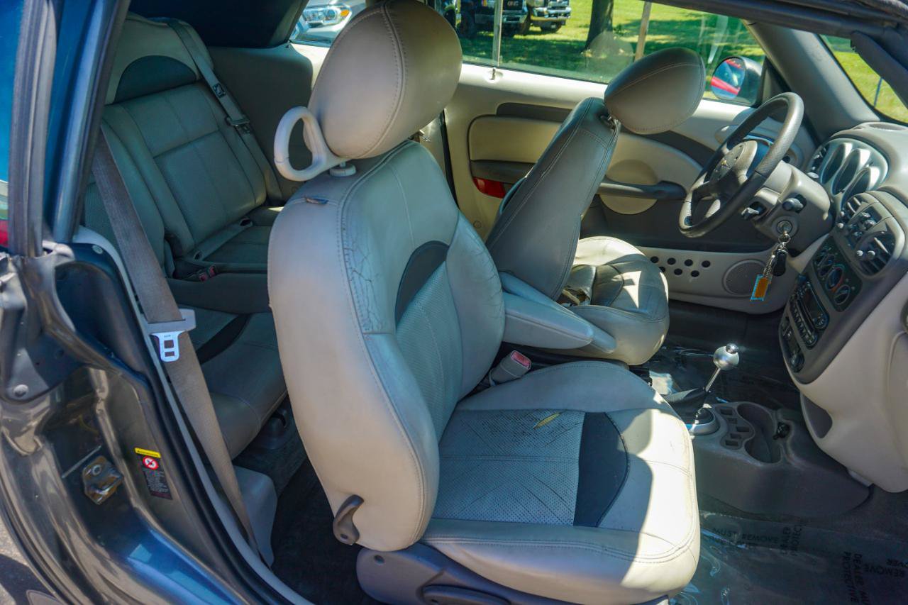 Used 2005 Chrysler PT Cruiser GT FWD image 14