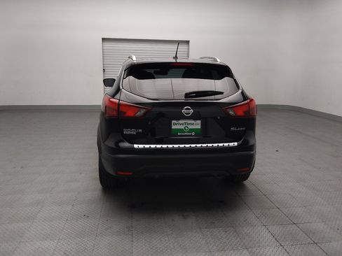 Used 2019 Nissan Rogue Sport SL w/ Premium Package AWD/4WD image 6