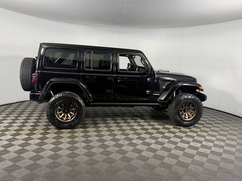 Used 2021 Jeep Wrangler Unlimited Sahara AWD/4WD image 7