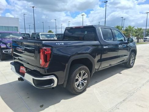 Used 2026 GMC Sierra 1500 SLT AWD/4WD image 7