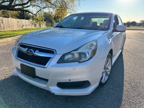 Used 2013 Subaru Legacy 2.5i Premium image 5