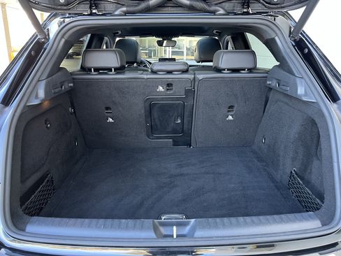 Used 2019 Mercedes-Benz GLA 250 4MATIC image 21