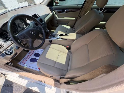 Used 2010 Mercedes-Benz C 300 Sedan image 11
