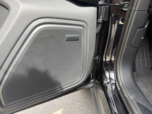 Certified 2026 Porsche Macan Turbo image 22