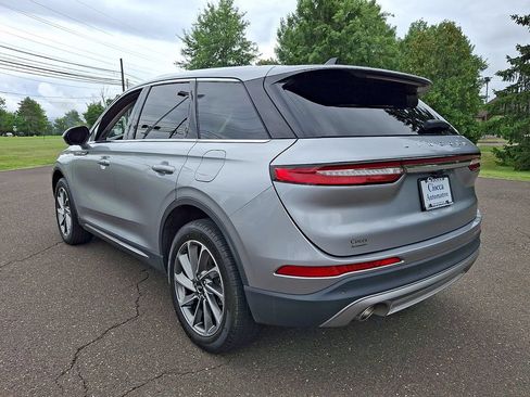 Used 2023 Lincoln Corsair AWD w/ Equipment Group 101A image 7