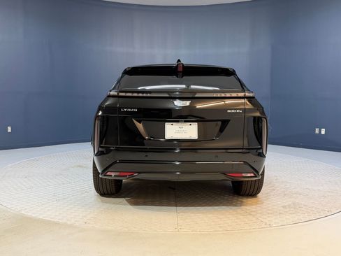 New 2026 Cadillac Lyriq Sport AWD/4WD image 10