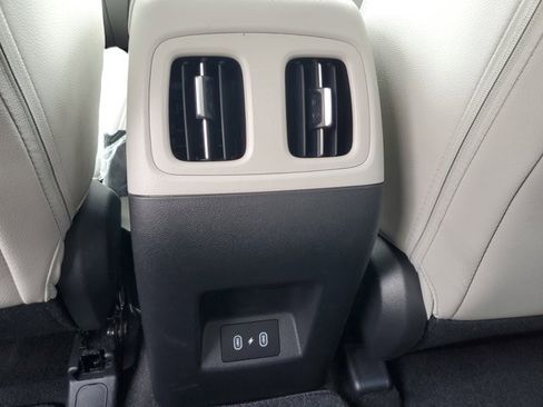 Used 2025 Hyundai Tucson SEL image 17