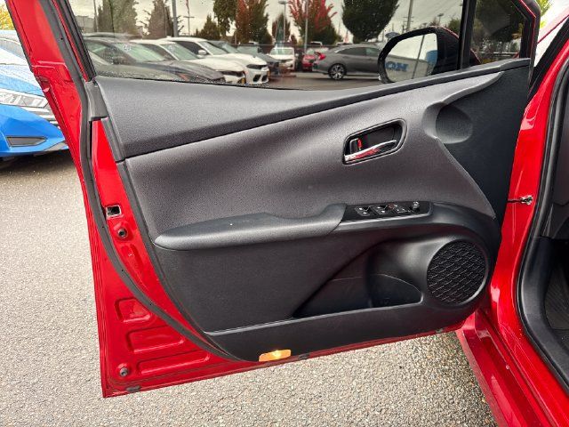 Used 2017 Toyota Prius Two w/ Carpet Mat Package FWD image 16
