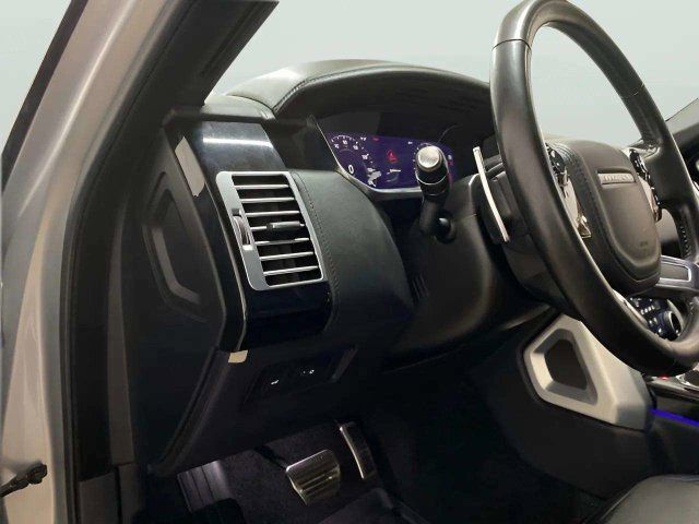 Used 2020 Land Rover Range Rover Autobiography AWD/4WD image 32